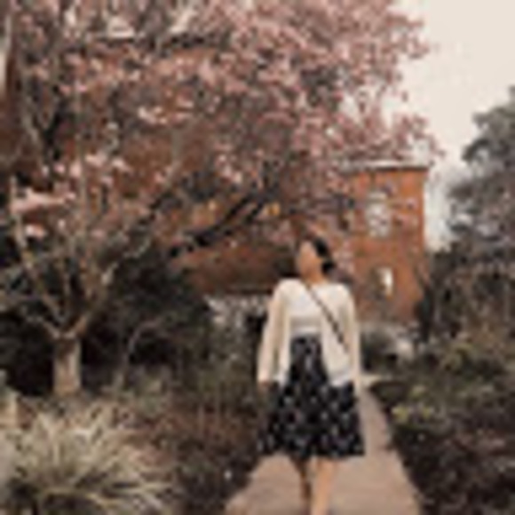 Meet your Posher, Marisol - Picture 1 of 1